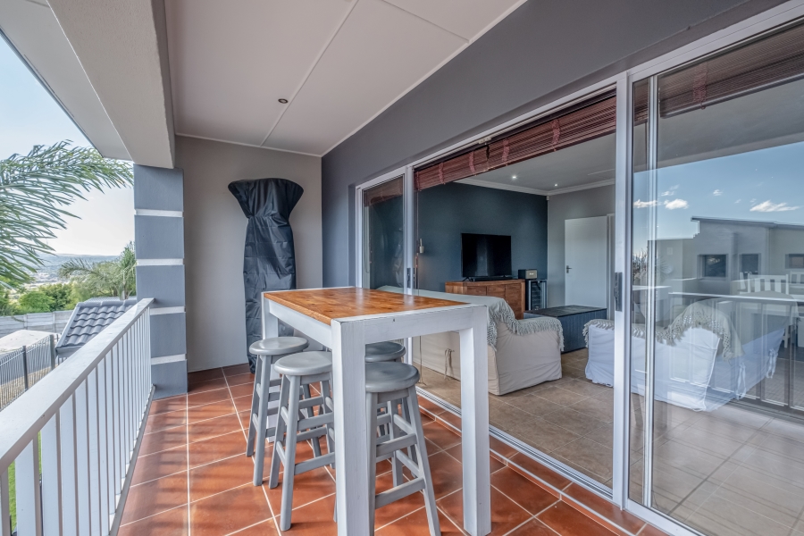 5 Bedroom Property for Sale in Protea Heights Western Cape